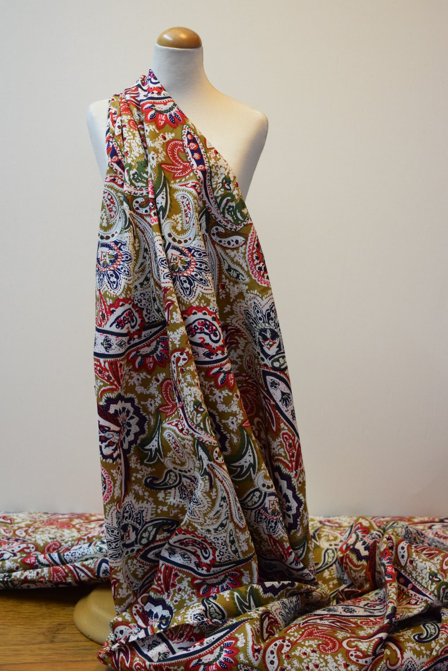 'Siam' Paisley - Mustard