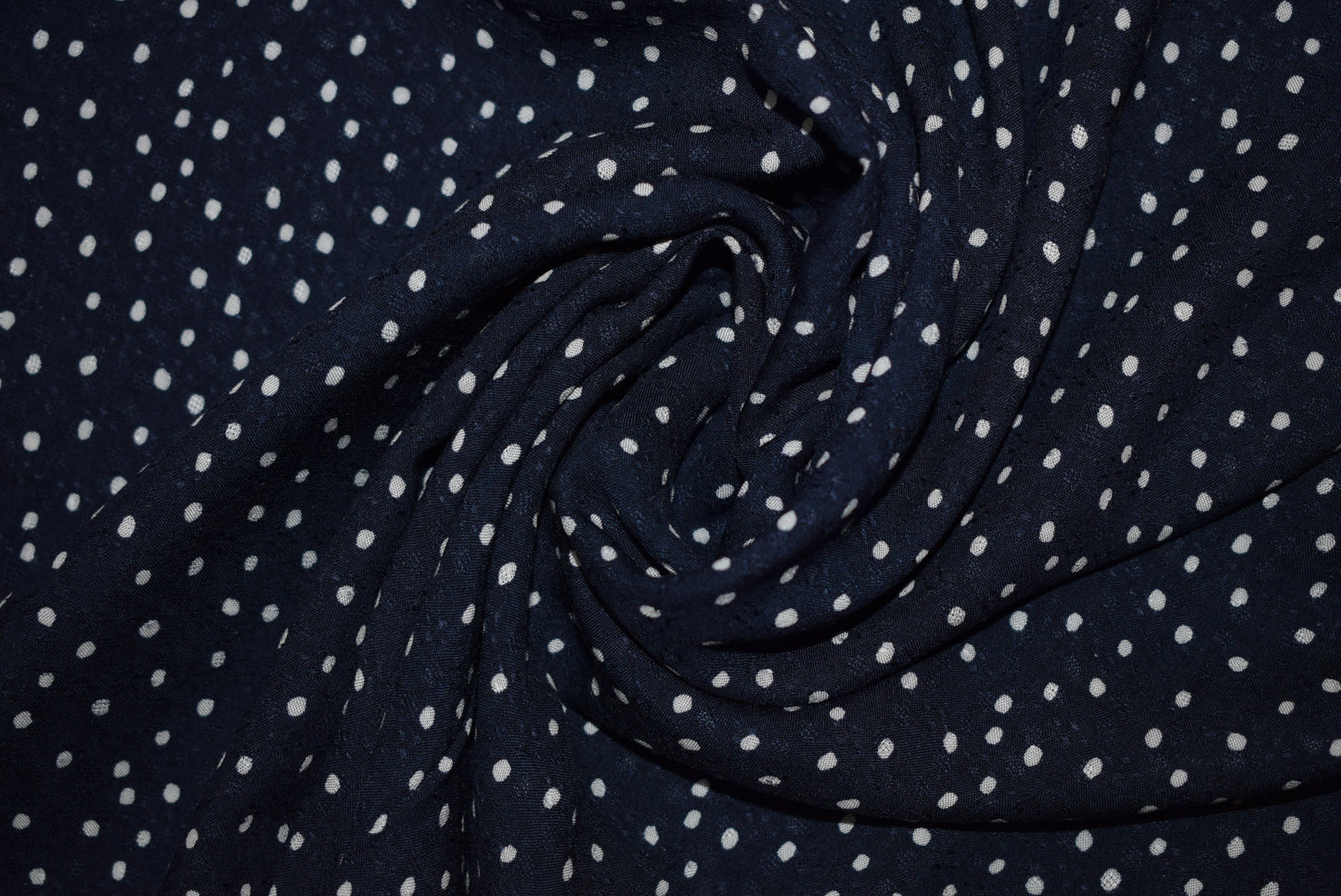 Jacquard Lawn -Navy/White