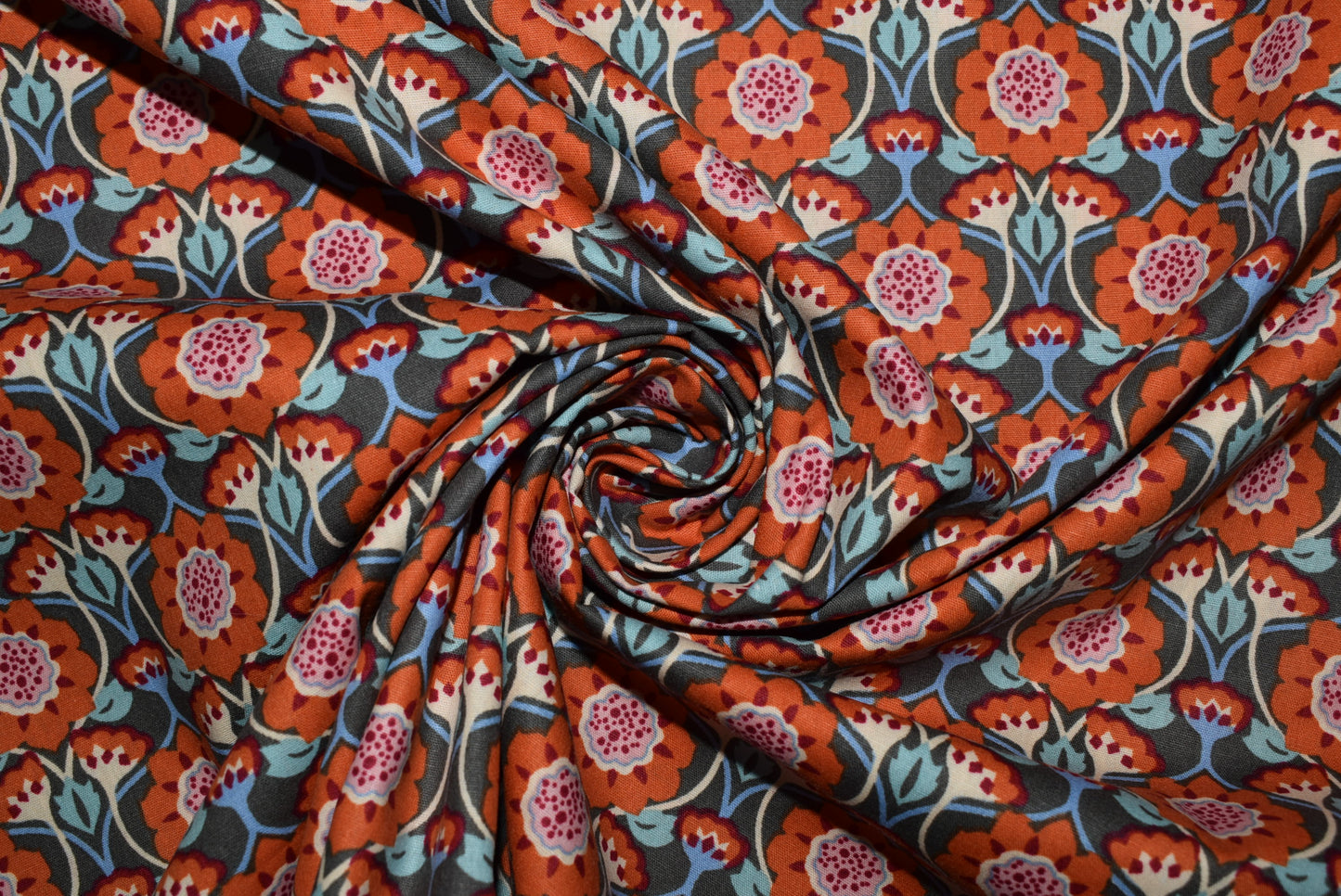 'Tudor Rose' printed lawn - orange