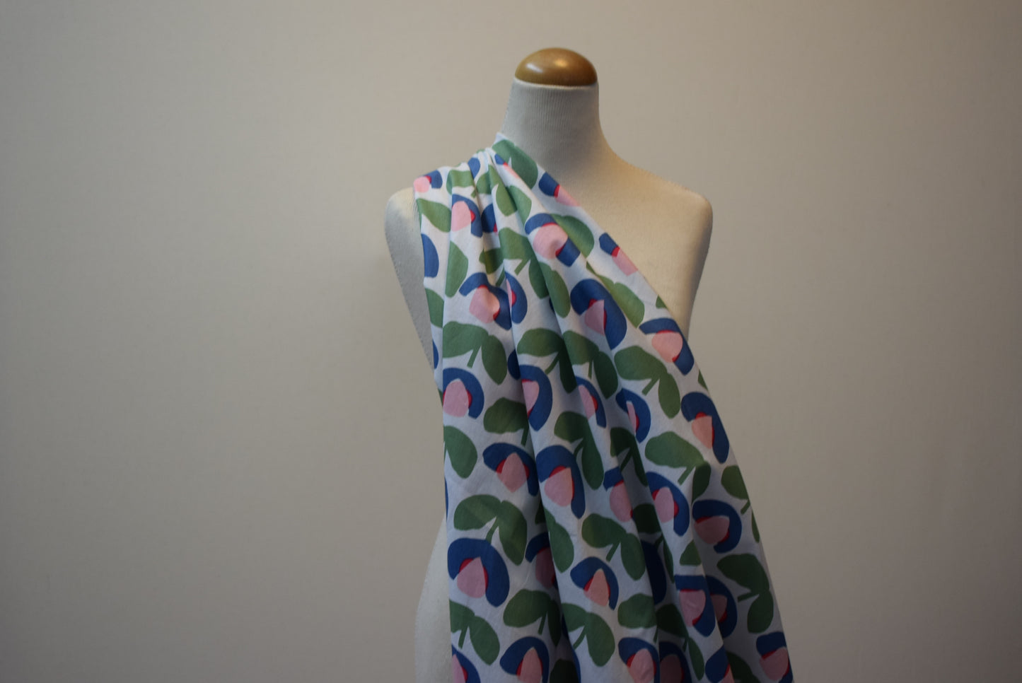 'Tulips of Amsterdam' printed lawn