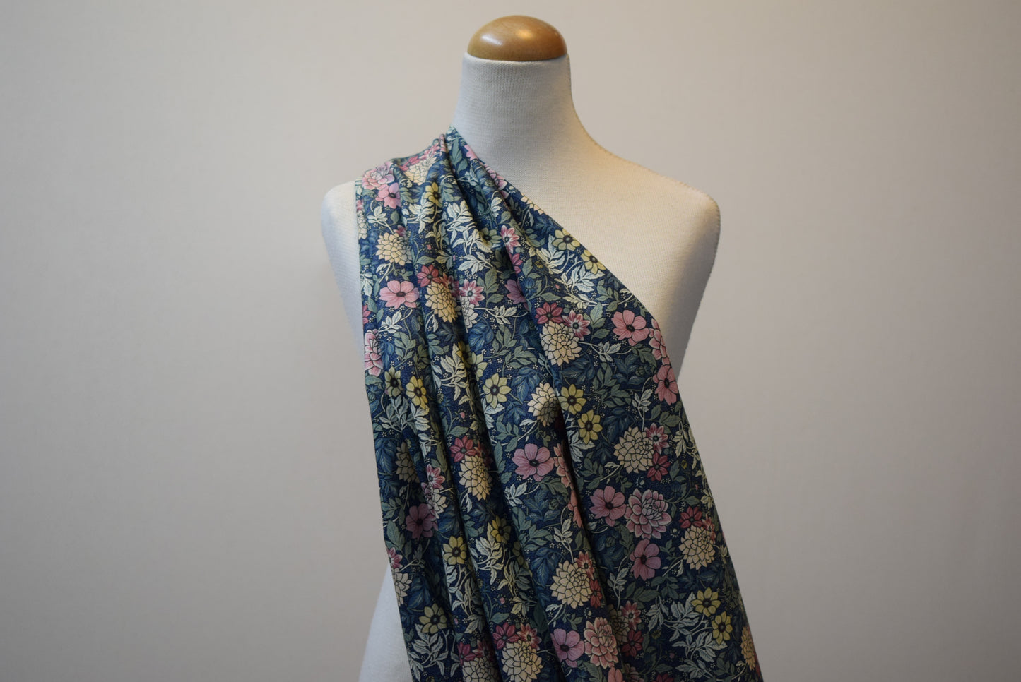 'Esme' Printed Lawn - Navy