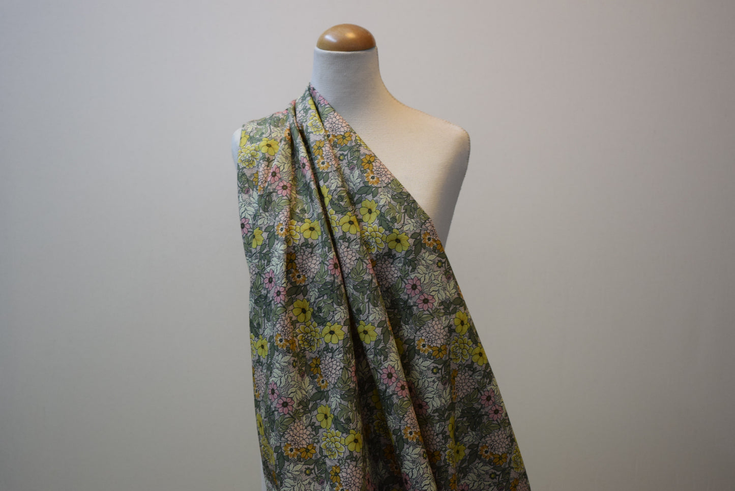 'Esme' printed lawn - sage