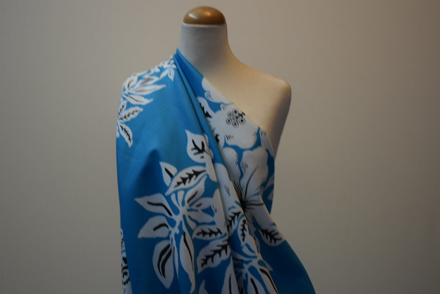 Hibiscus Stretch Sateen - Turquoise