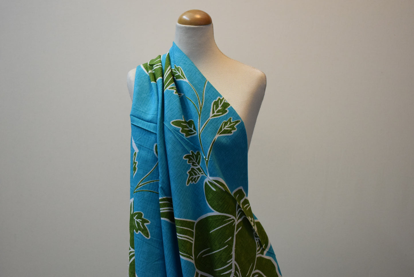 'Tonga' Turquoise/Leaf