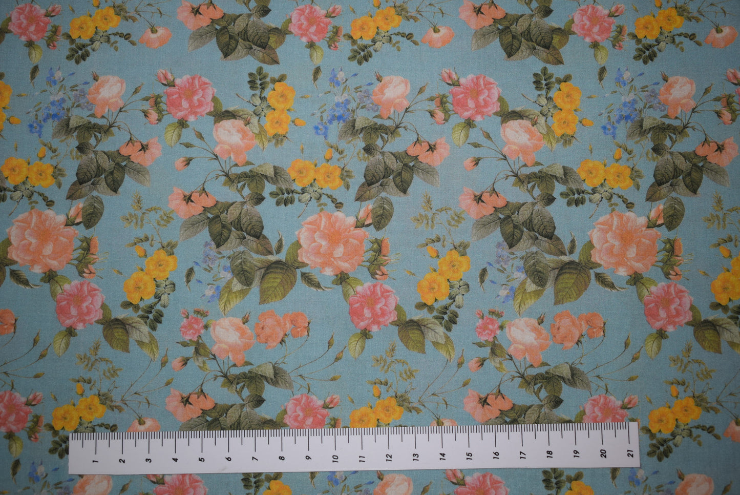 'Peach Rose' Lawn