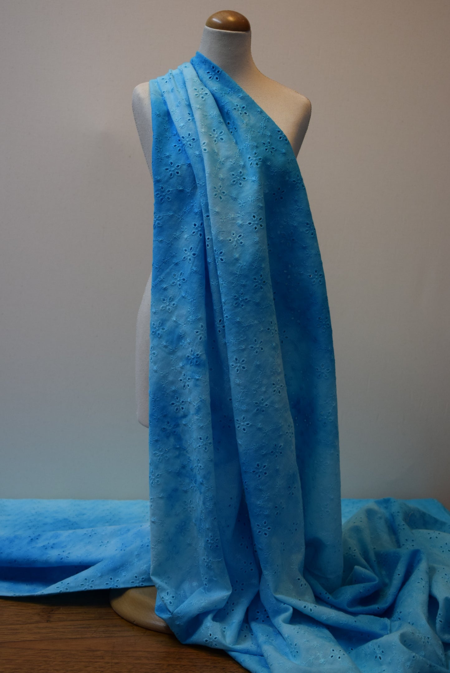 Tie-Dye Broiderie Anglaise - Turquoise