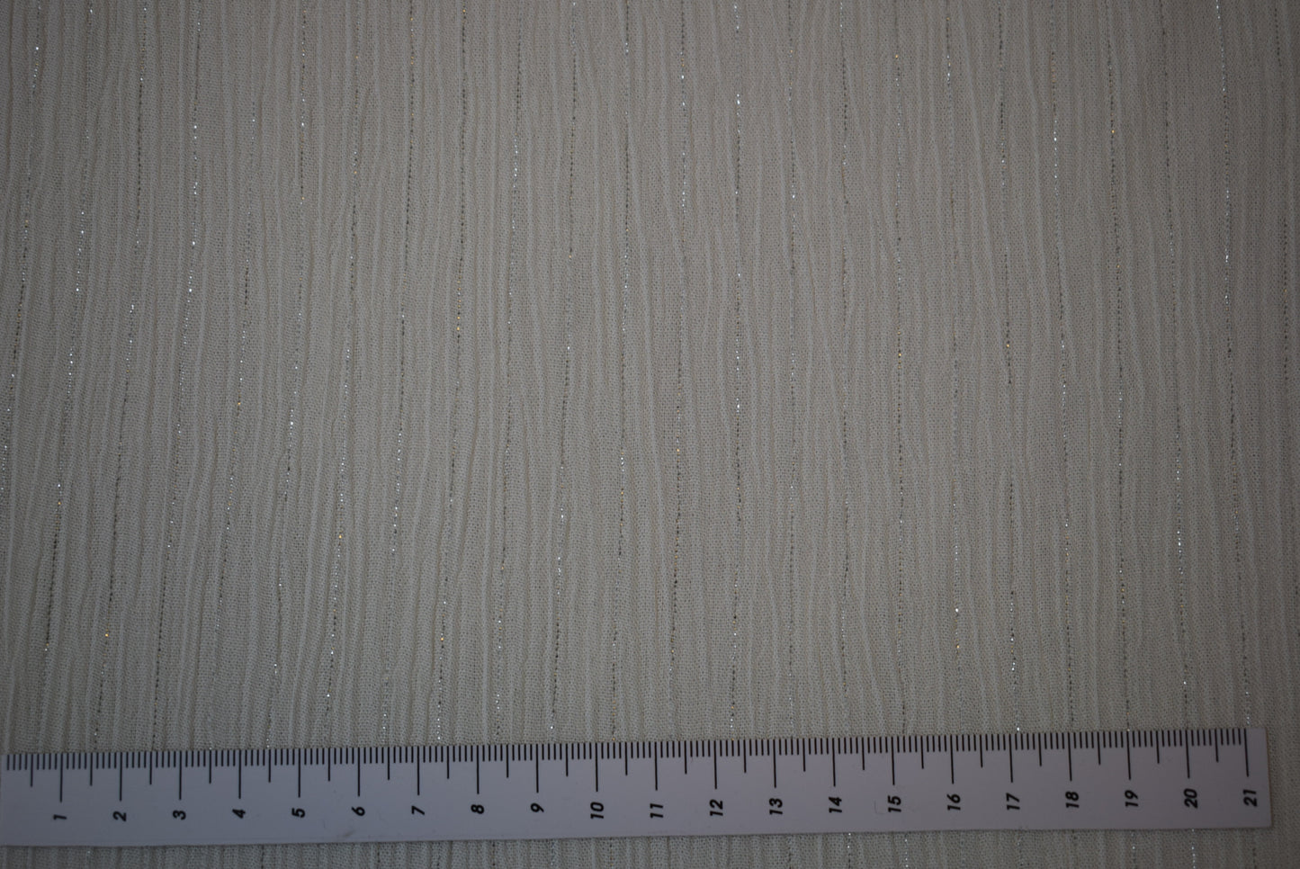 Lurex Stripe Crinkle - Off White
