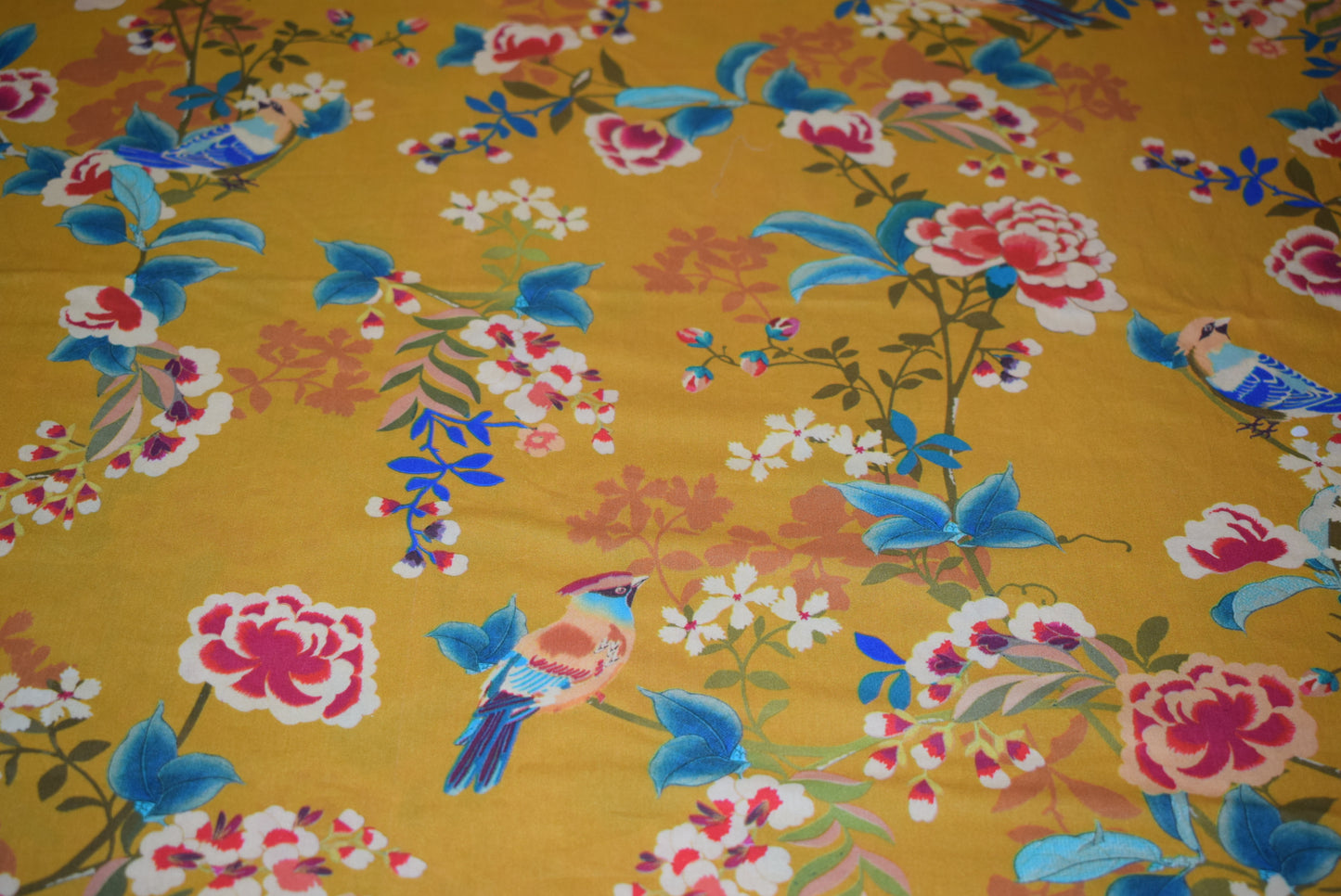 'Finch' sateen print