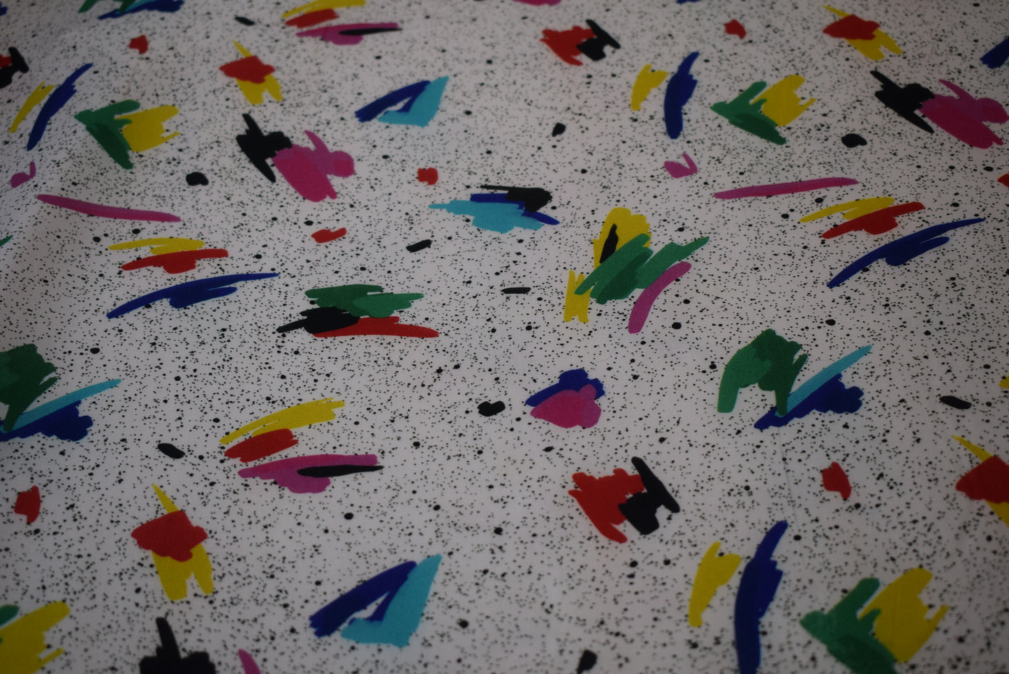 'Stipple & Splash' Challis