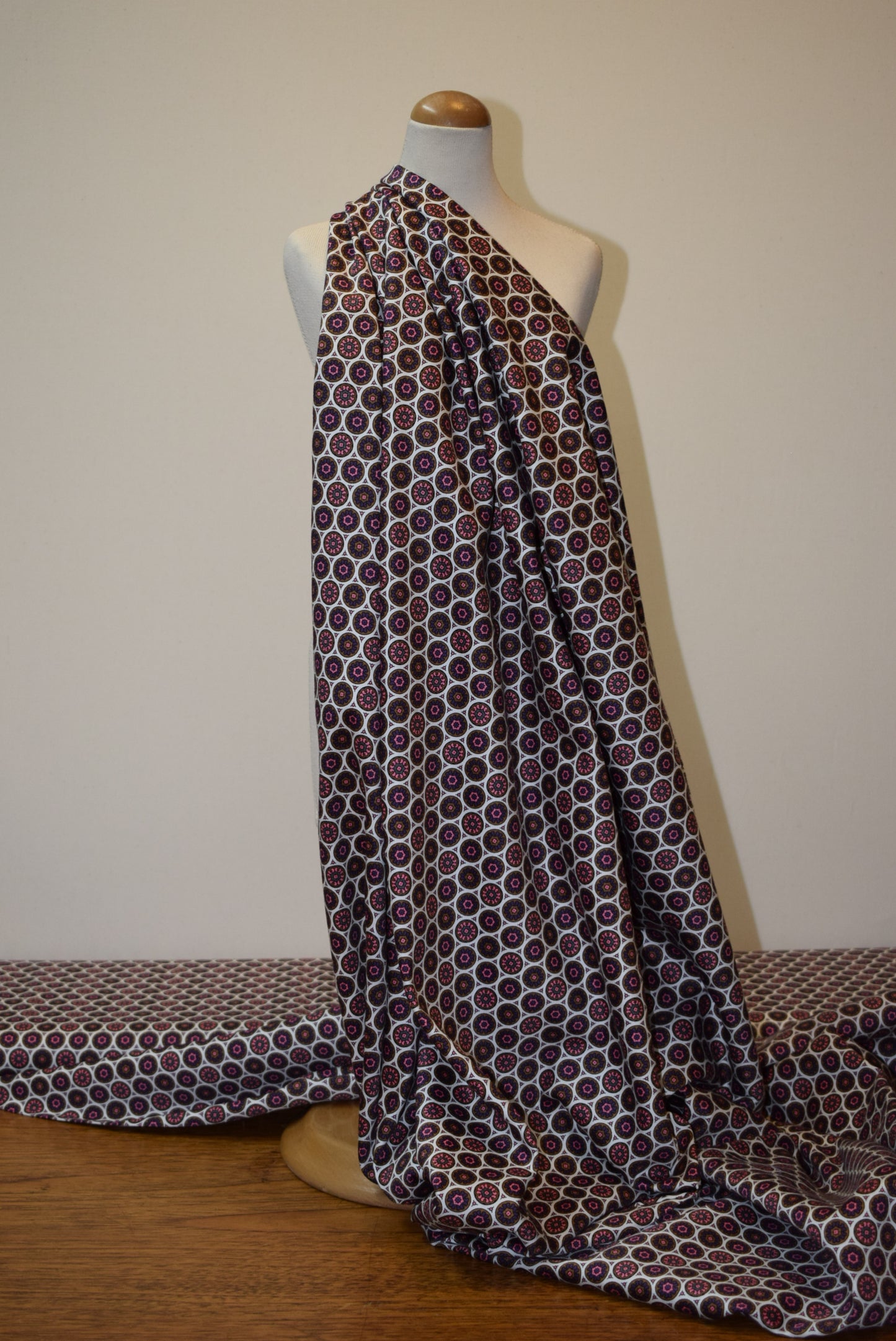 'Rondelle' Stretch Sateen