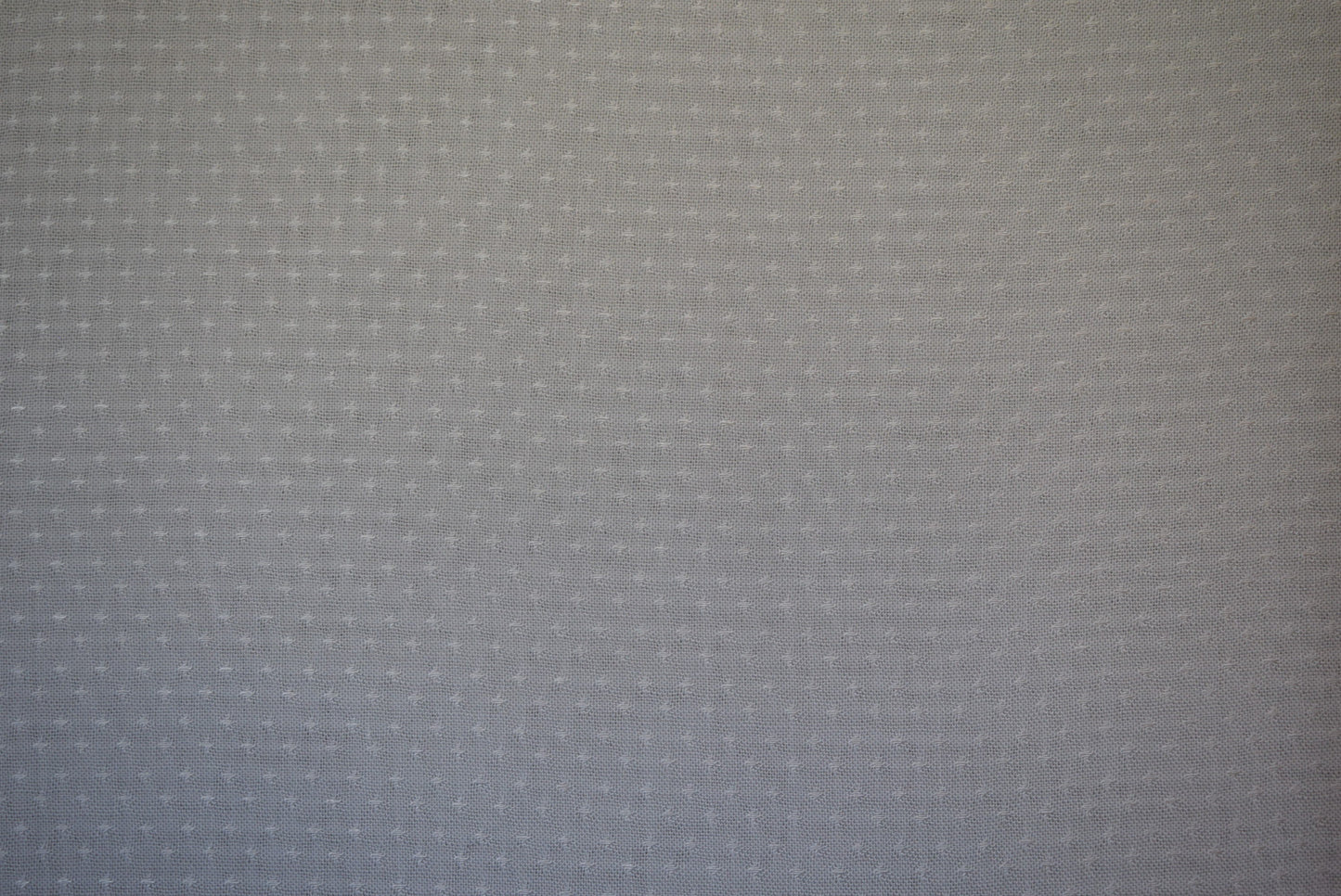 Dobby Spot - White