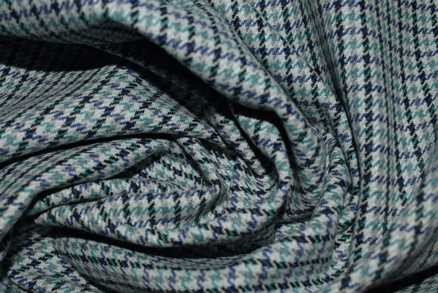 Blantyre Dogtooth Tweed