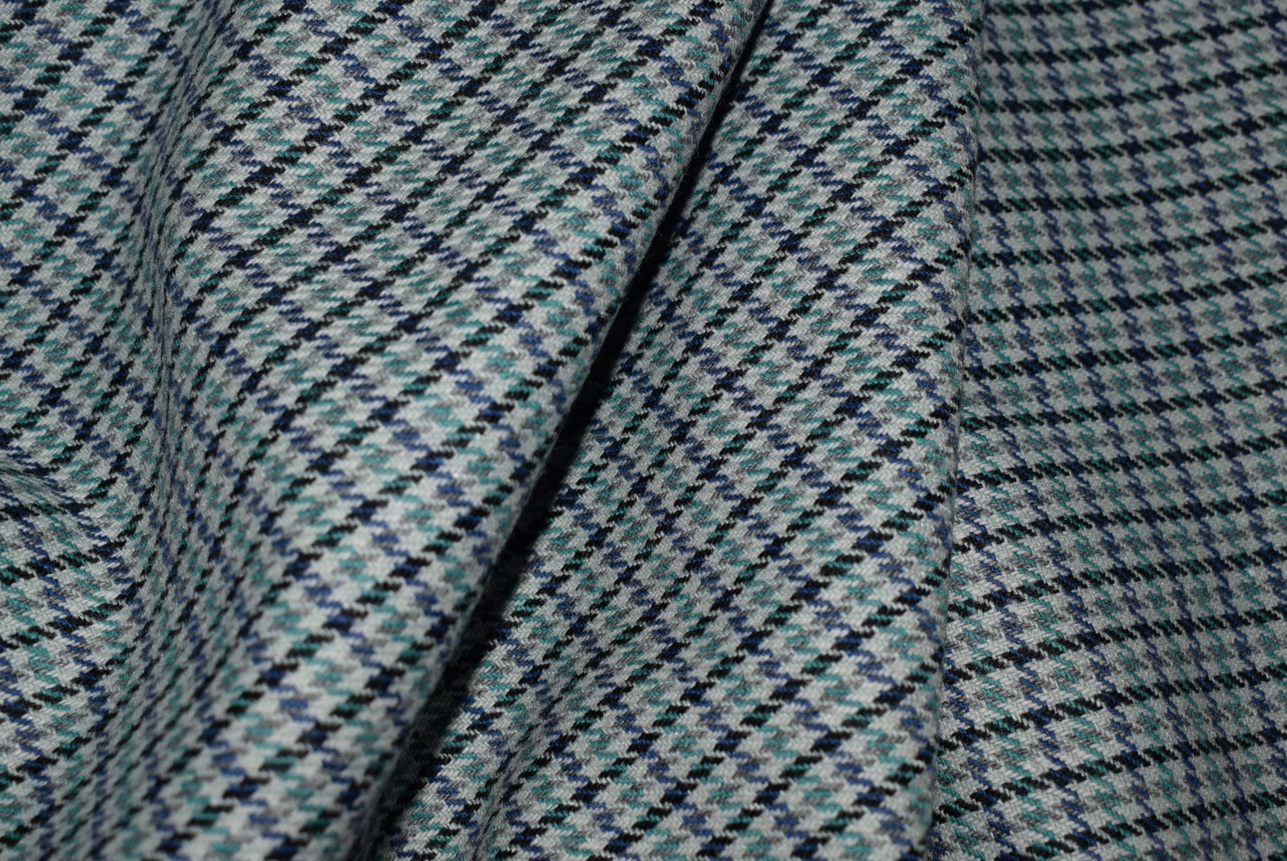 Blantyre Dogtooth Tweed