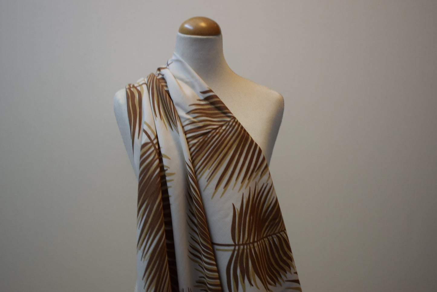 Palm Leaf Javannaise- Brown