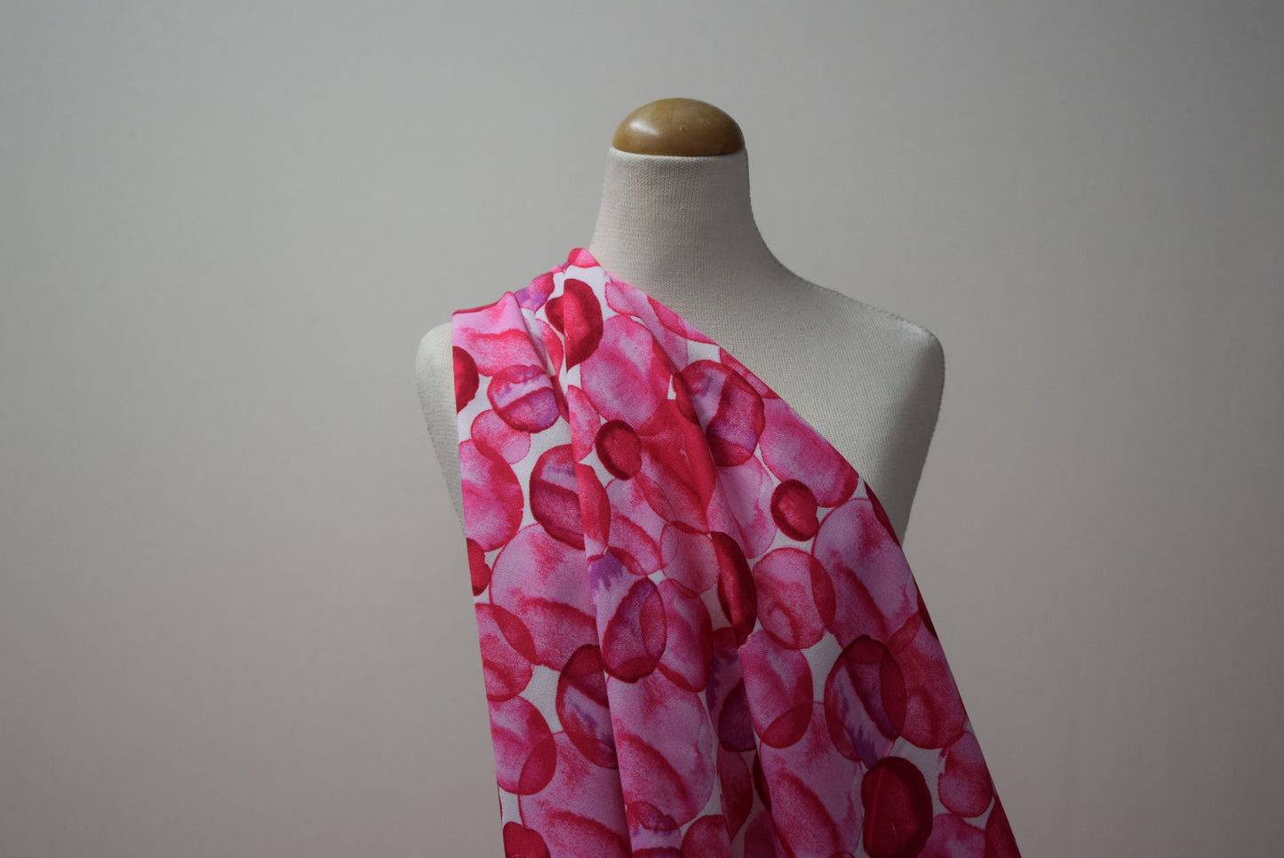 'Bubbles' Challis - Fuchsia