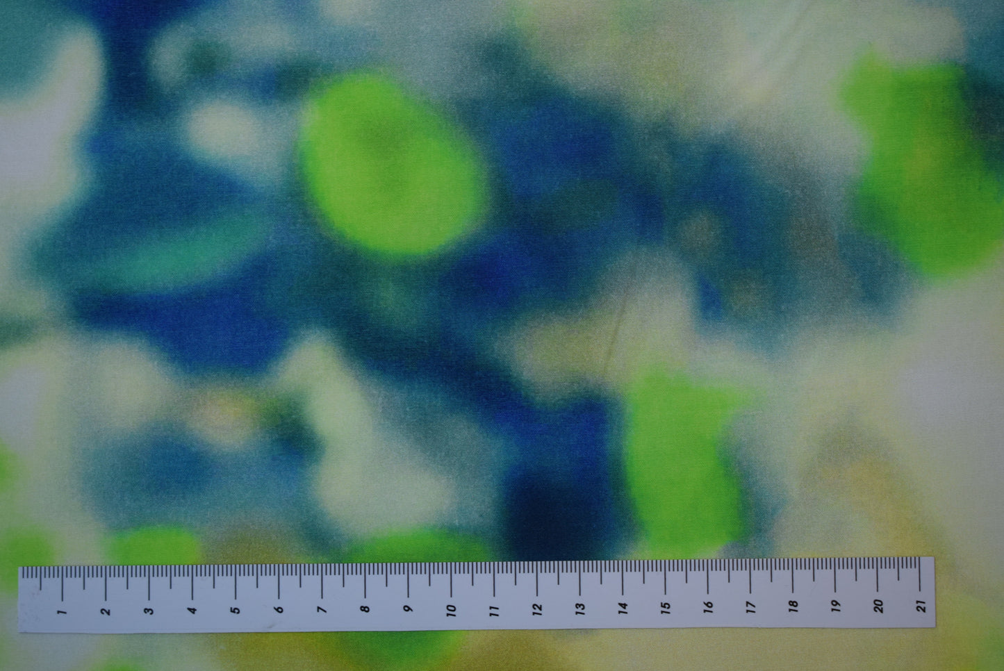 'Watercolour Fade' - Lime
