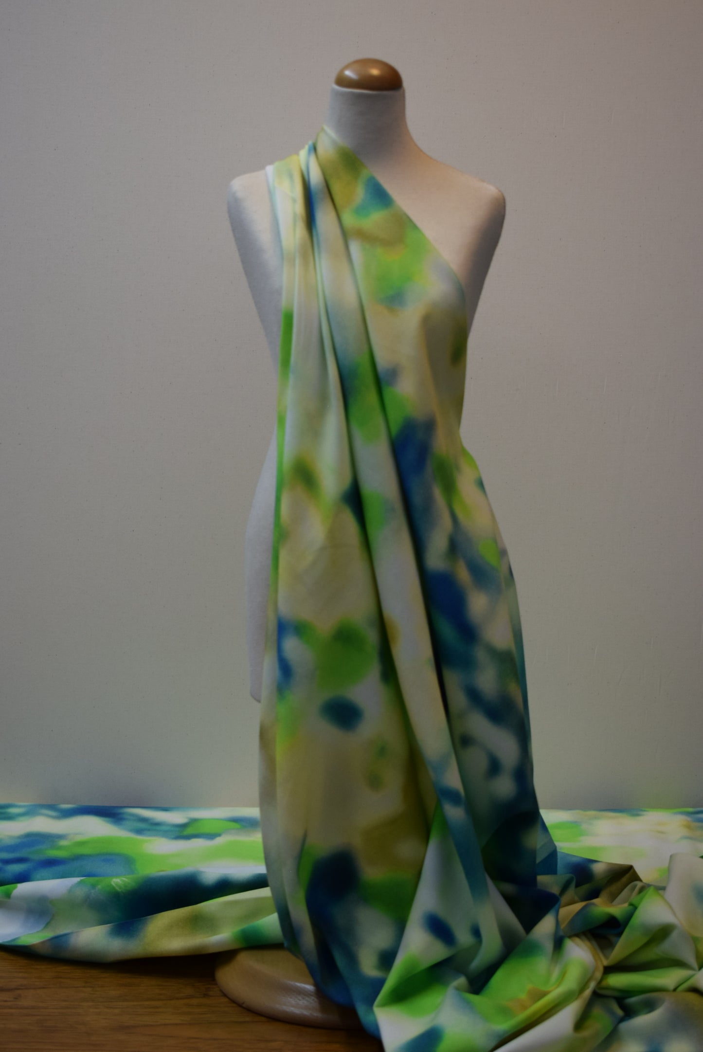 'Watercolour Fade' - Lime
