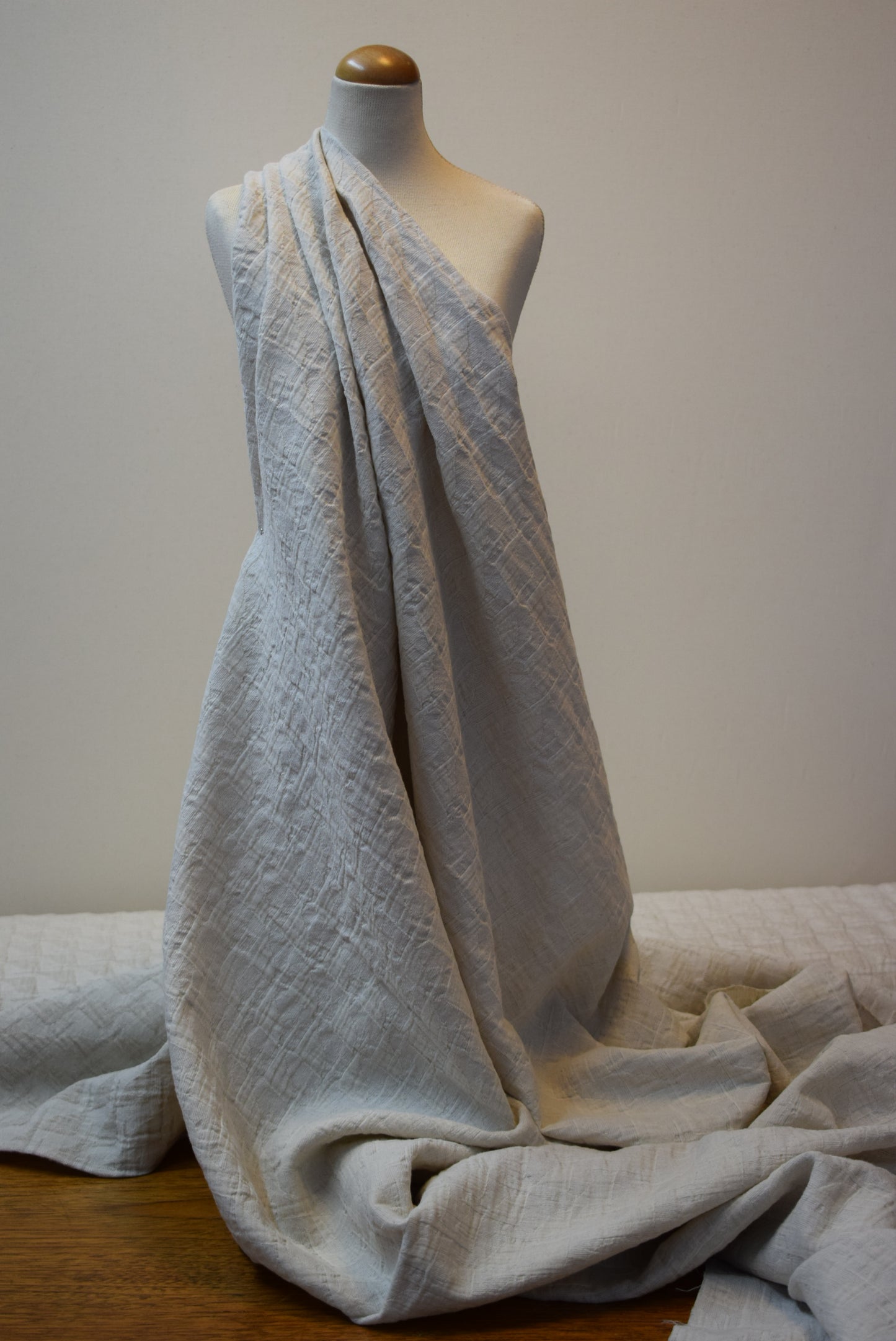 Crinkle Jacquard Triangles - Natural