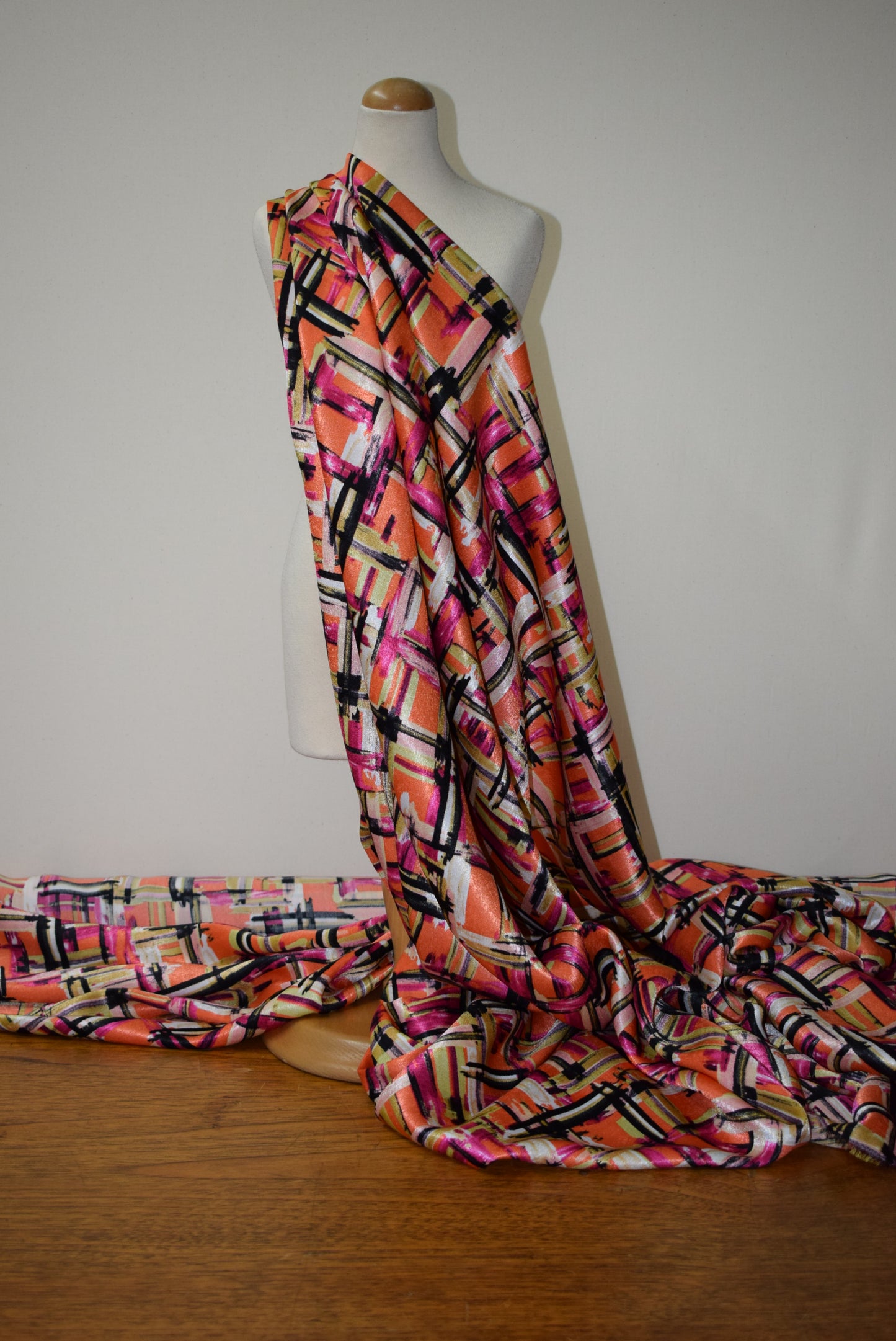 'Carnival' check satin - coral