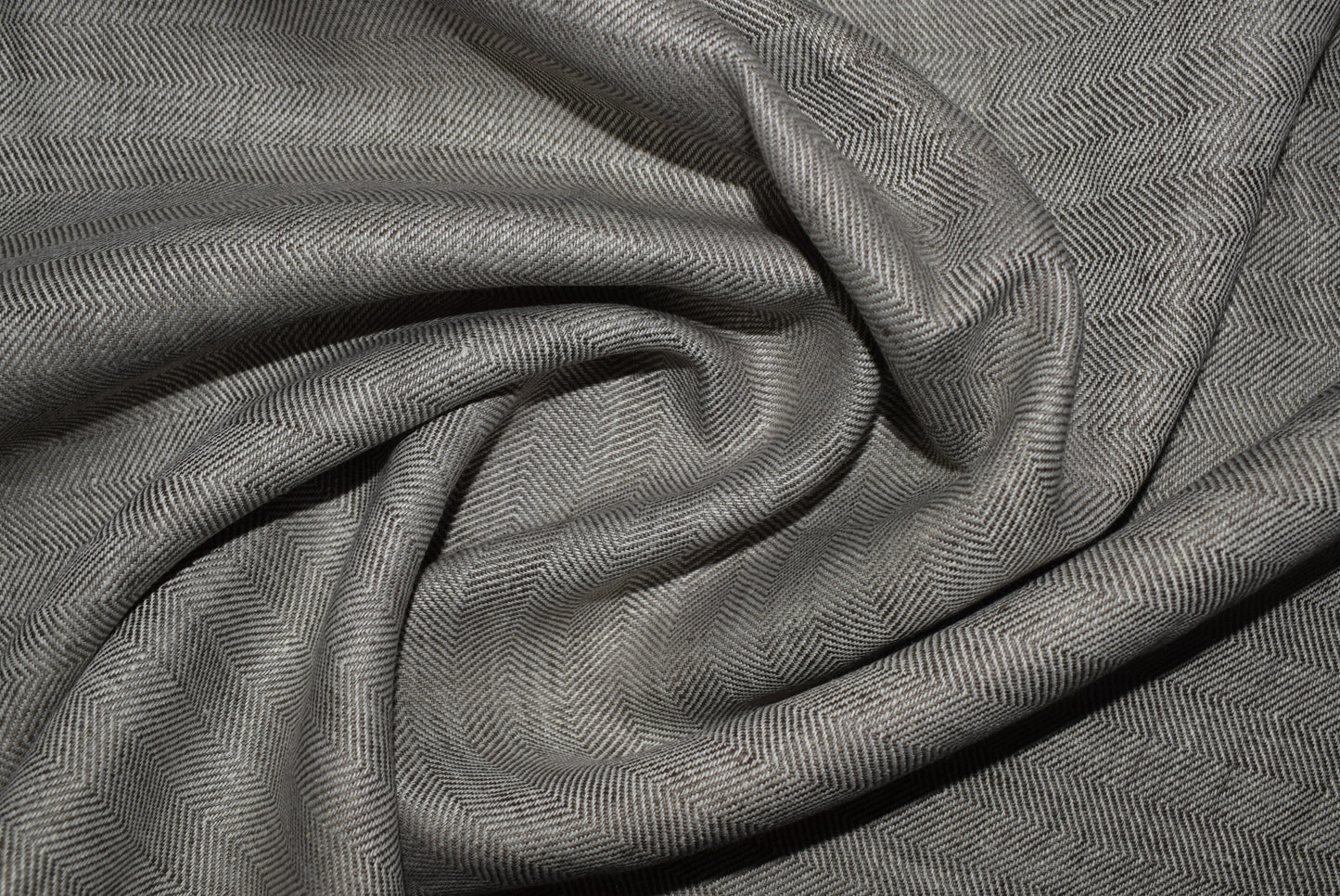 Grey crosswise* herringbone linen *use width for length