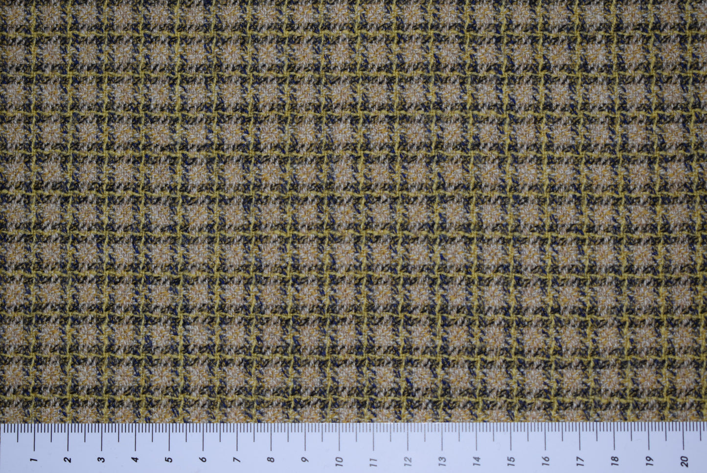 Dunbar Crepe Tweed