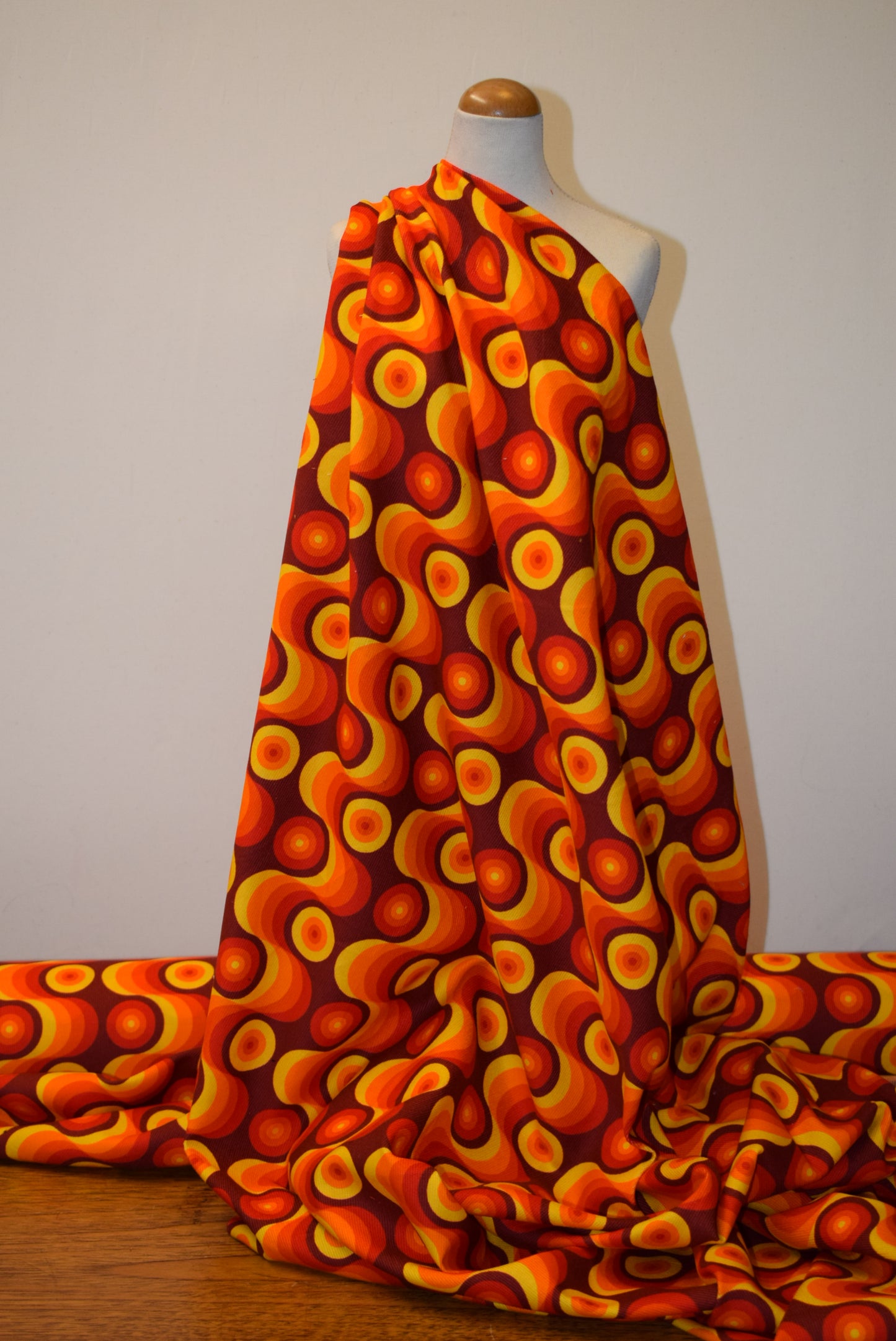 'Little Johnny' Retro Needlecord - Orange