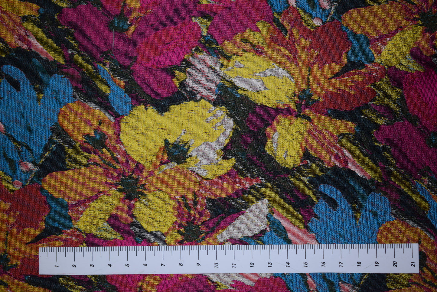 'Floribunda' Brocade - Cerise