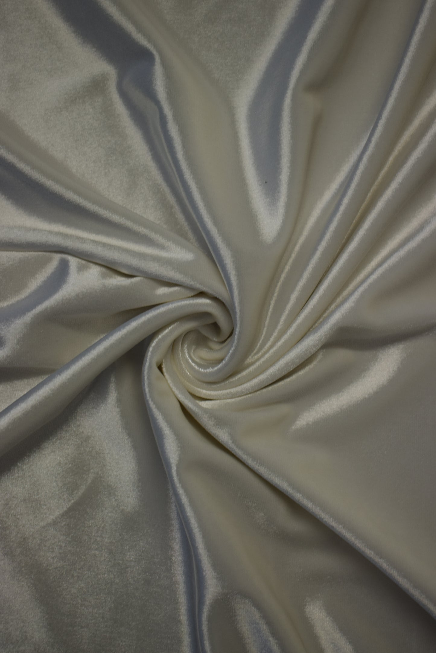 Panné Velour De Luxe - Ivory