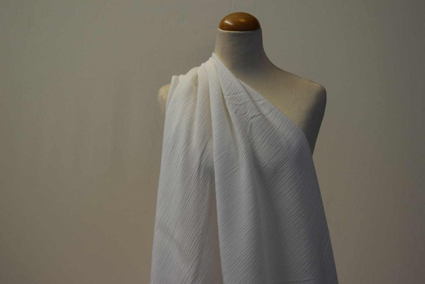 Ivory Crinkle Crépe