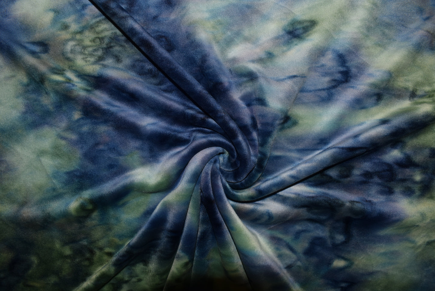 'Ice-Velvet' Batik Velour - 2 Colourways