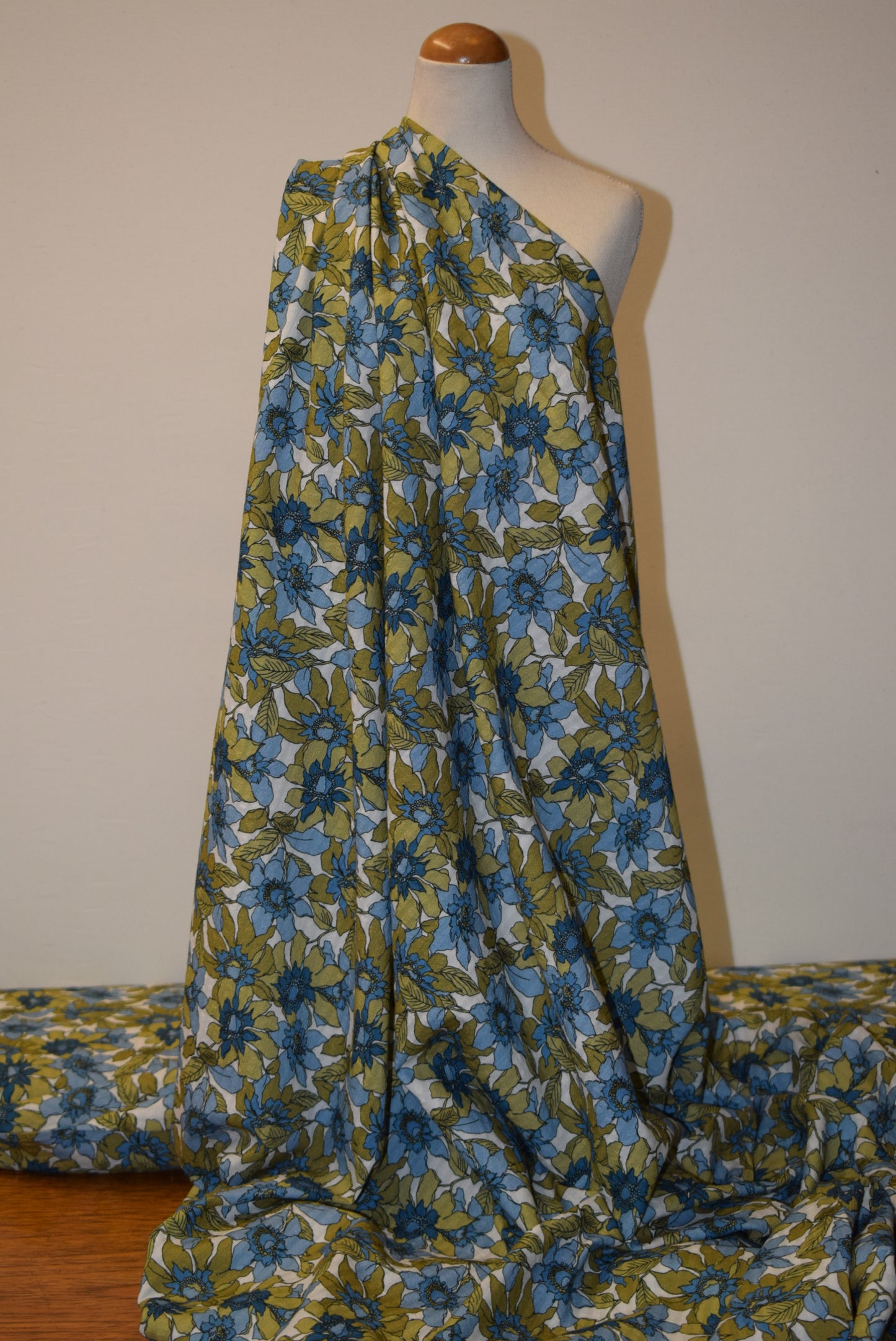 'Beattie' 'Vintage' Seersucker - 2 Colourways