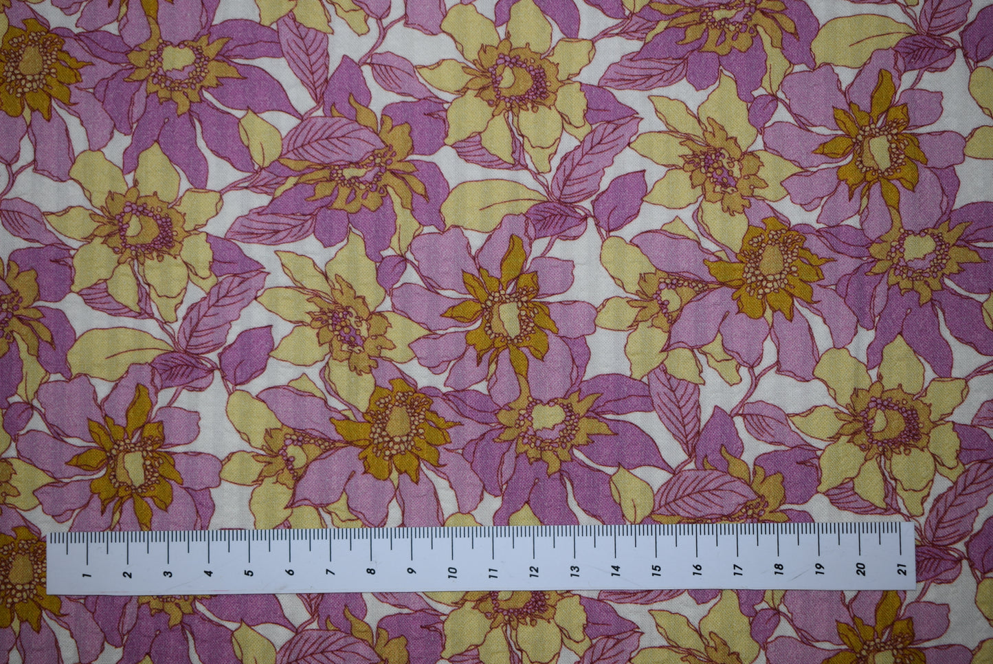 'Beattie' 'Vintage' Seersucker - 2 Colourways