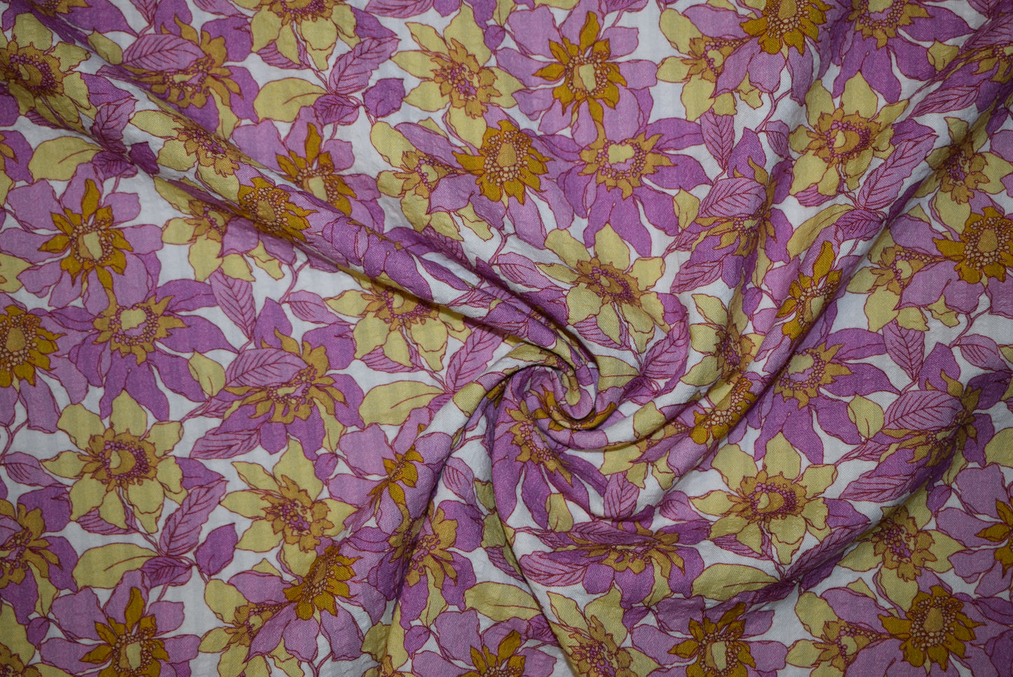 'Beattie' 'Vintage' Seersucker - 2 Colourways