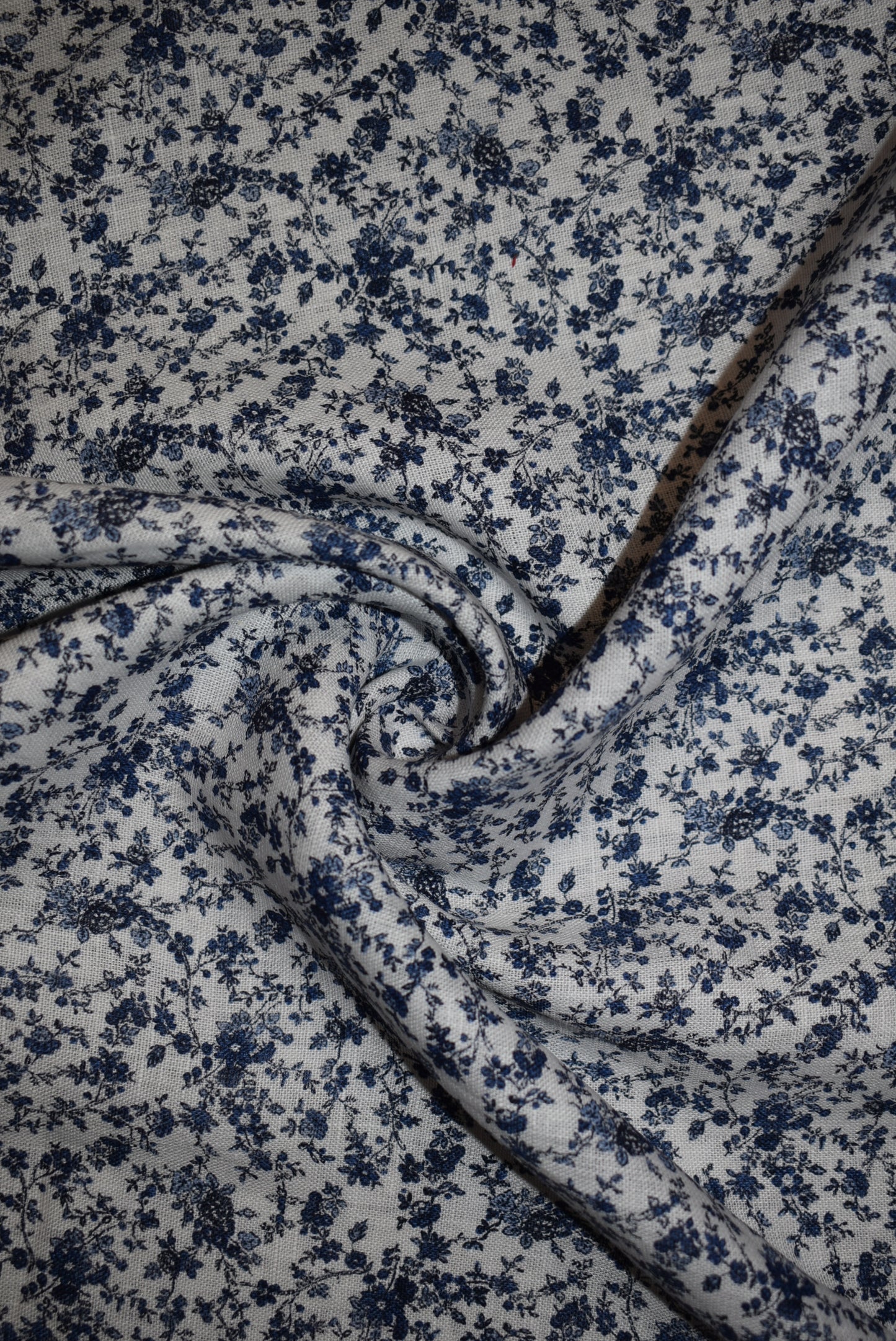 'Delft' Print Small Flower