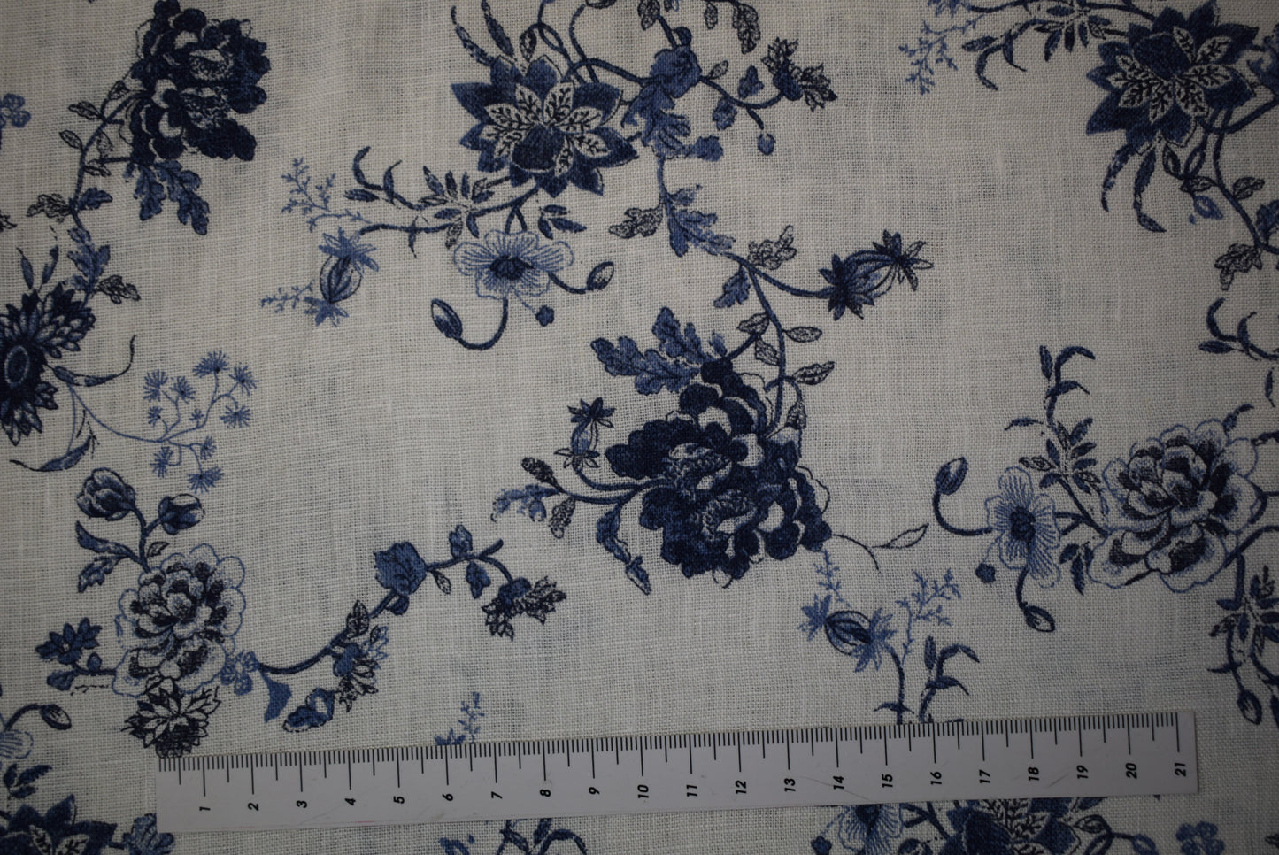 'Delft' Print - Large Flower