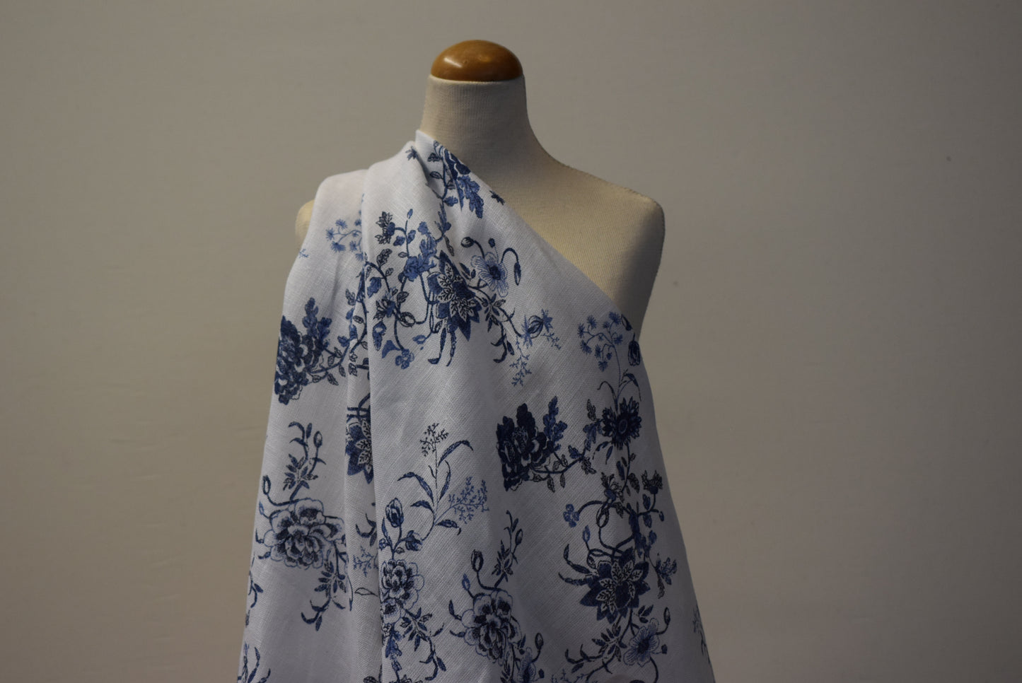 'Delft' Print - Large Flower