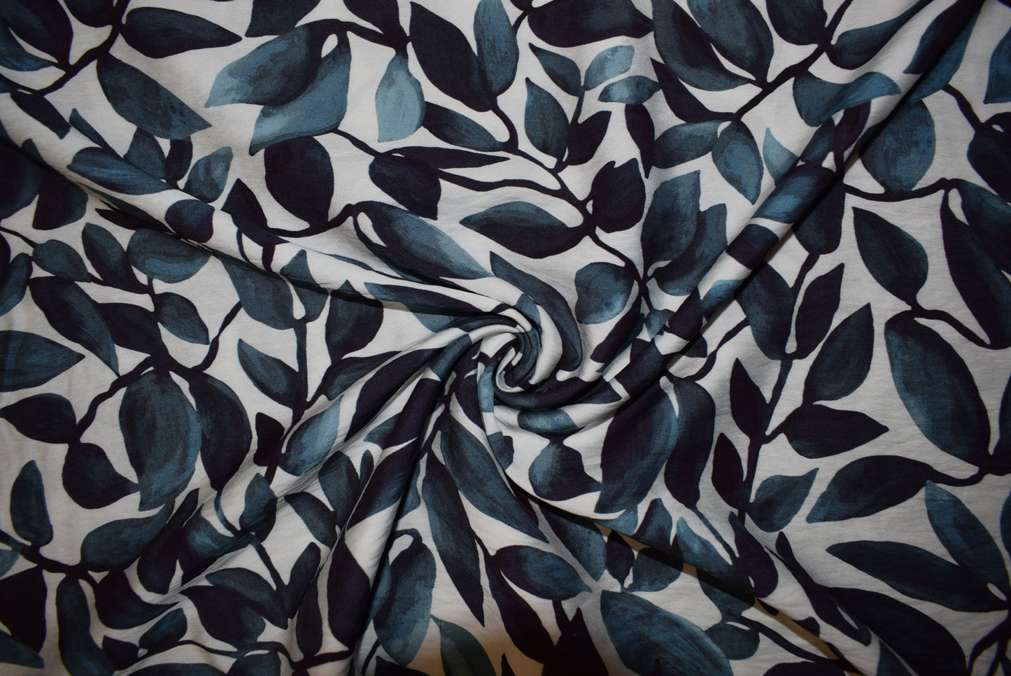 'Trailing Leaves' -  2 colourways