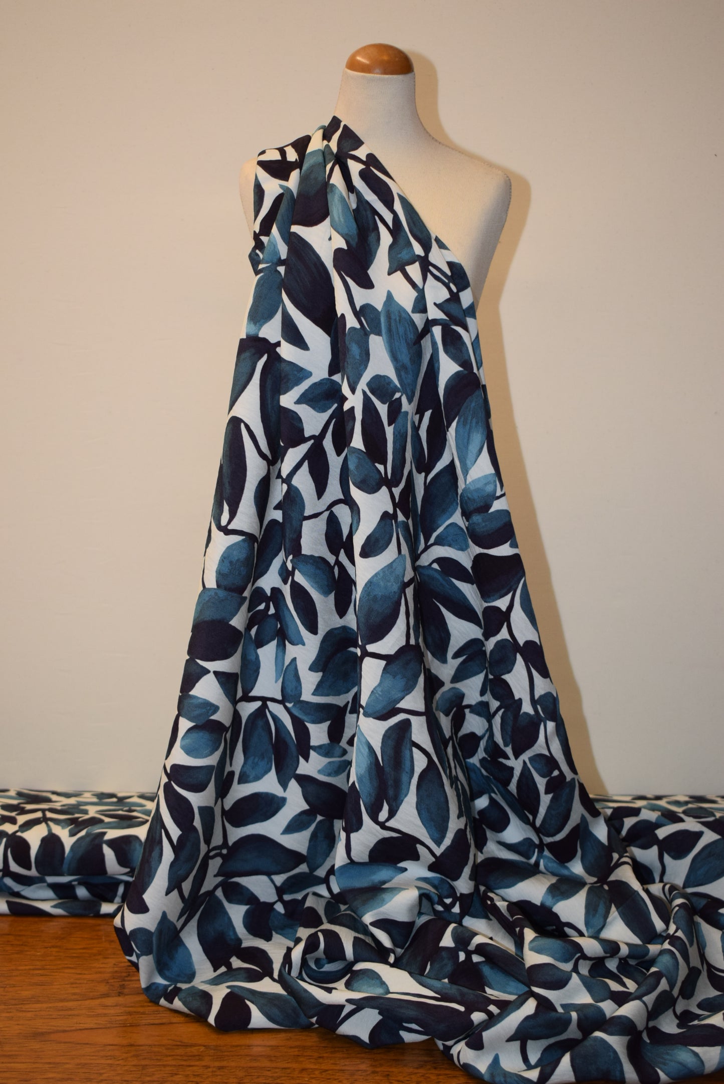 'Trailing Leaves' -  2 colourways