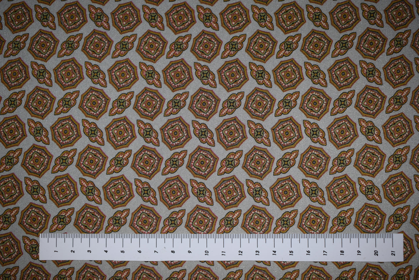 'Foulard' Design Lining - 2 colourways