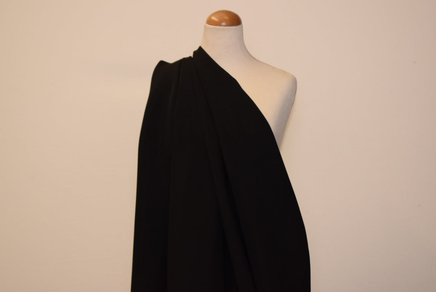 Peau De Soie Silk - Black