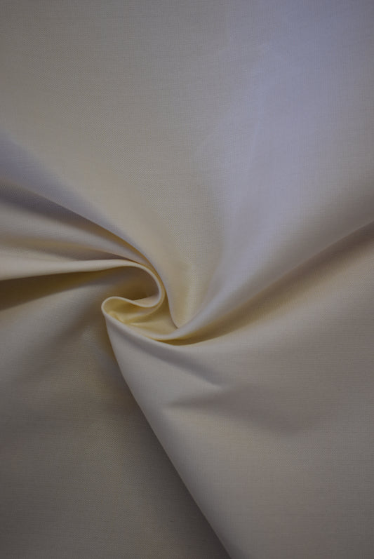 Silk Foundation 'Coutil' - Cream