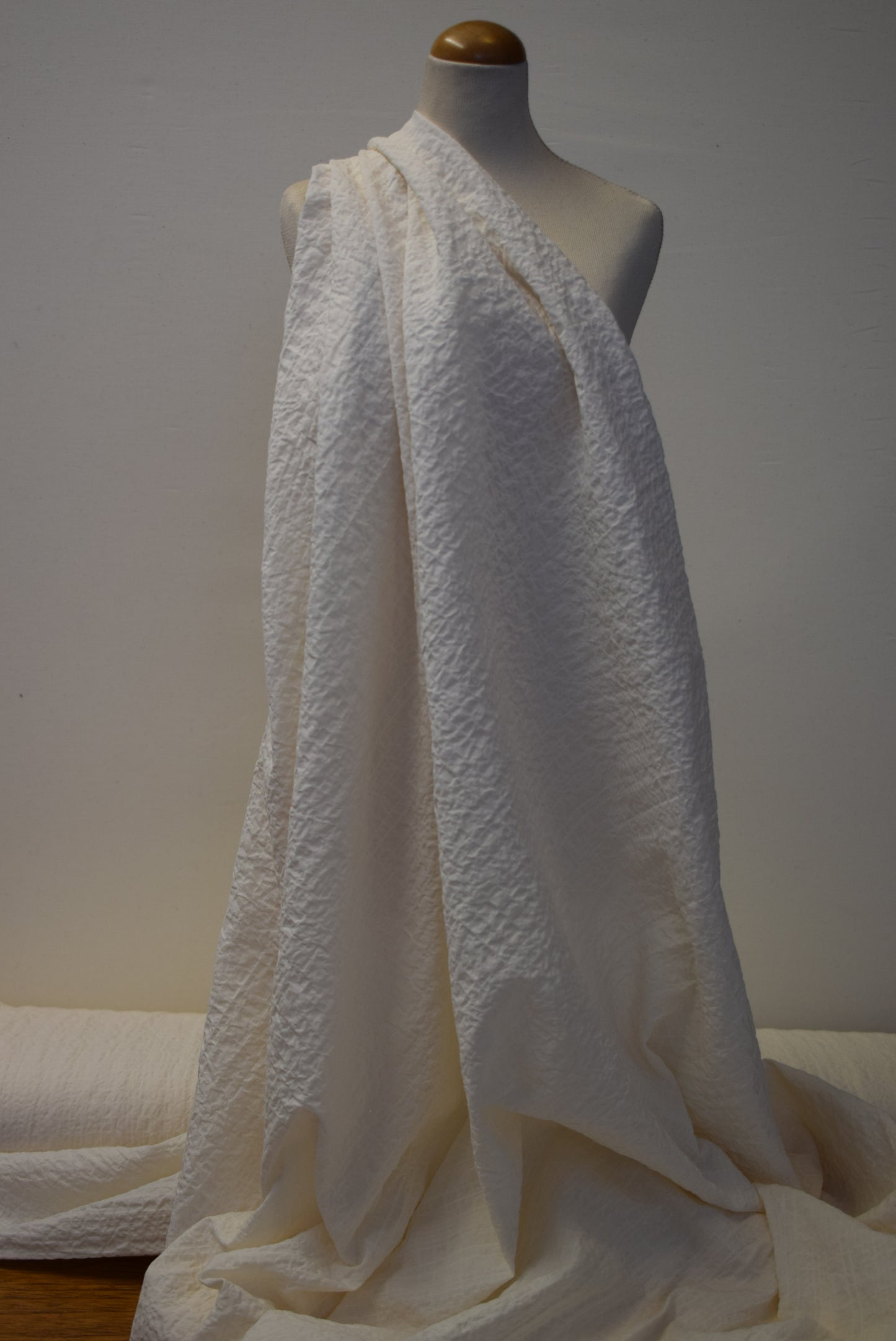 Ivory Crinkle Check Weave