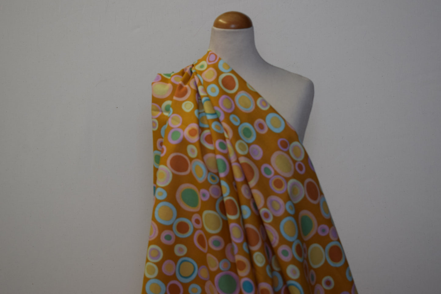'Kaffe Fassett' 'From The Archives' - Bubbles - 2 colourways