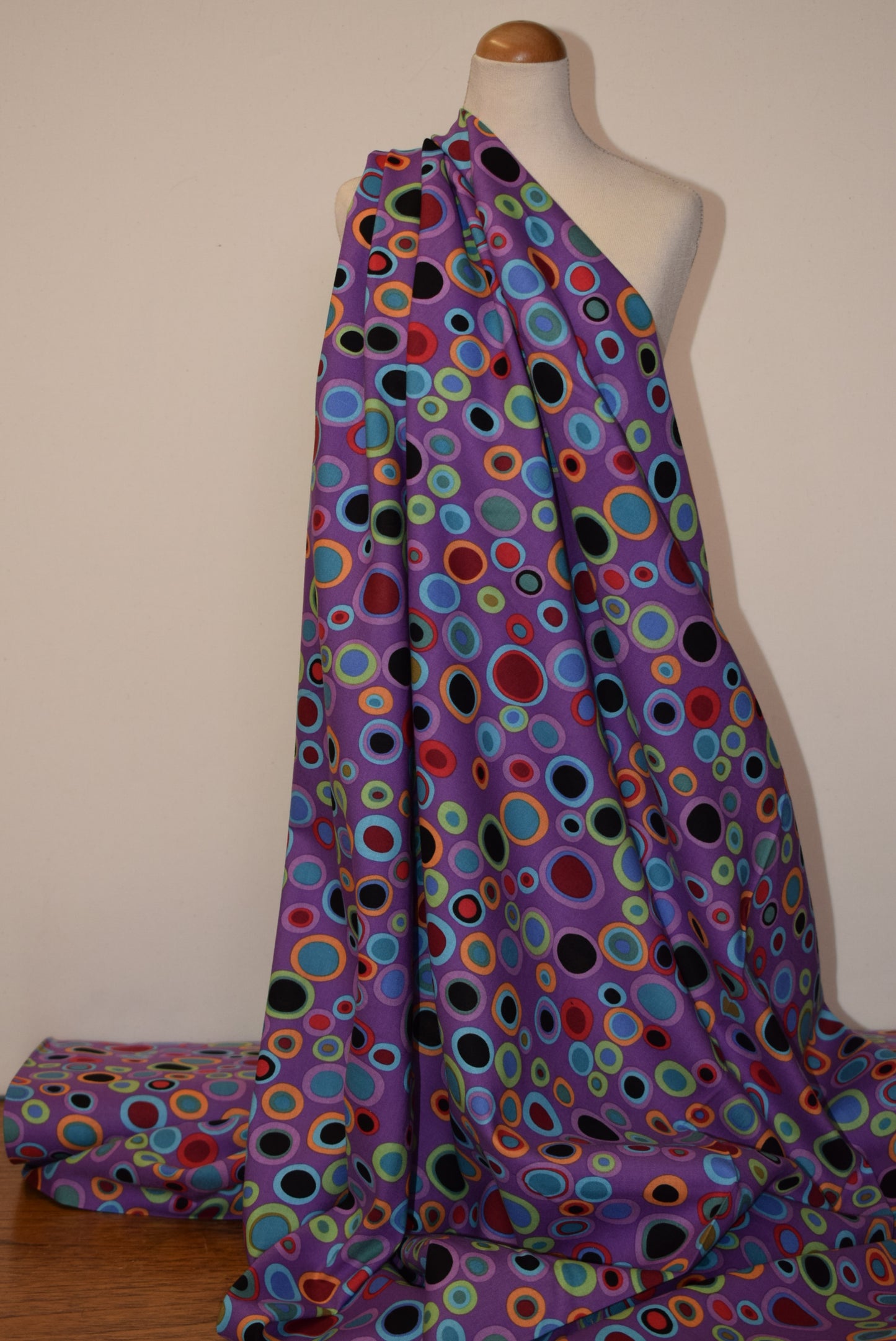 'Kaffe Fassett' 'From The Archives' - Bubbles - 2 colourways