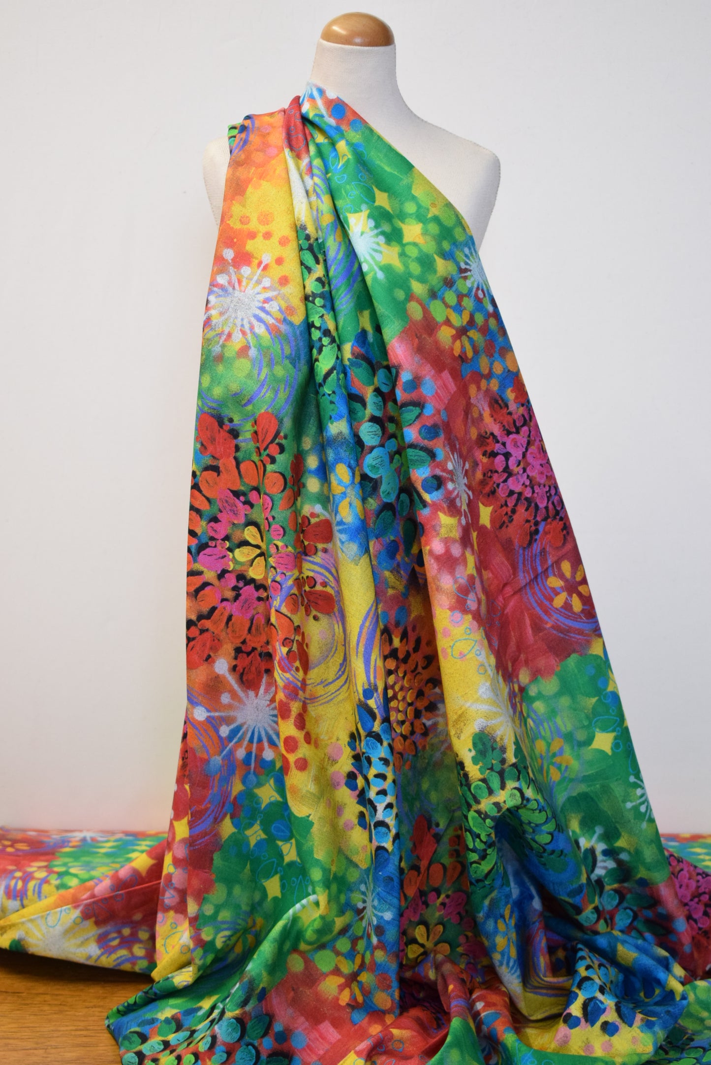 'Dragonfly Dance' 'Dazzle' -Multi