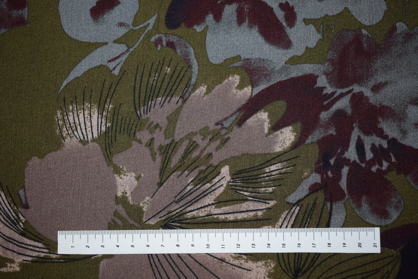 'Maddy' Broken Crépe - 2 colourways
