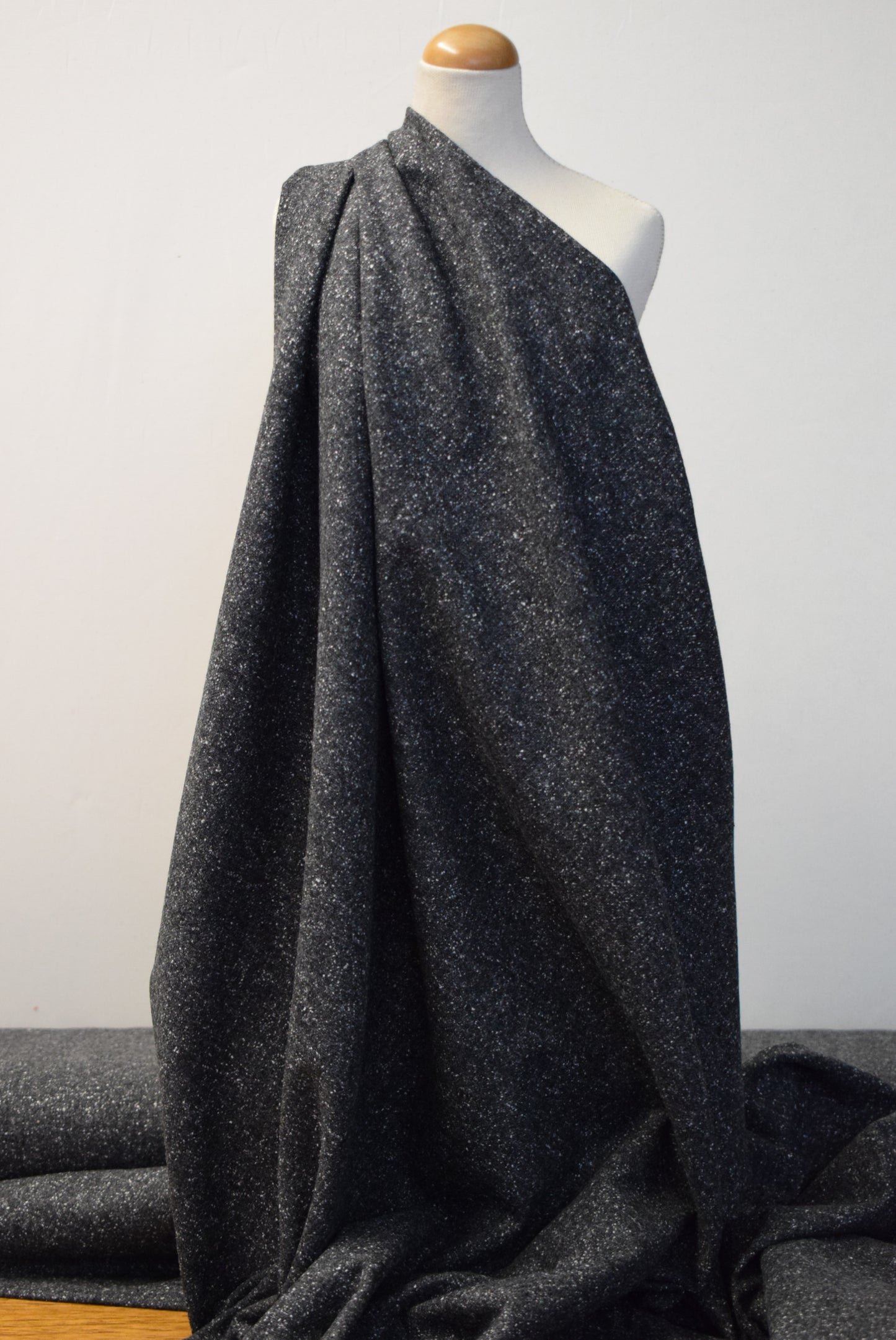 'Noil-Type' Tweed - Grey
