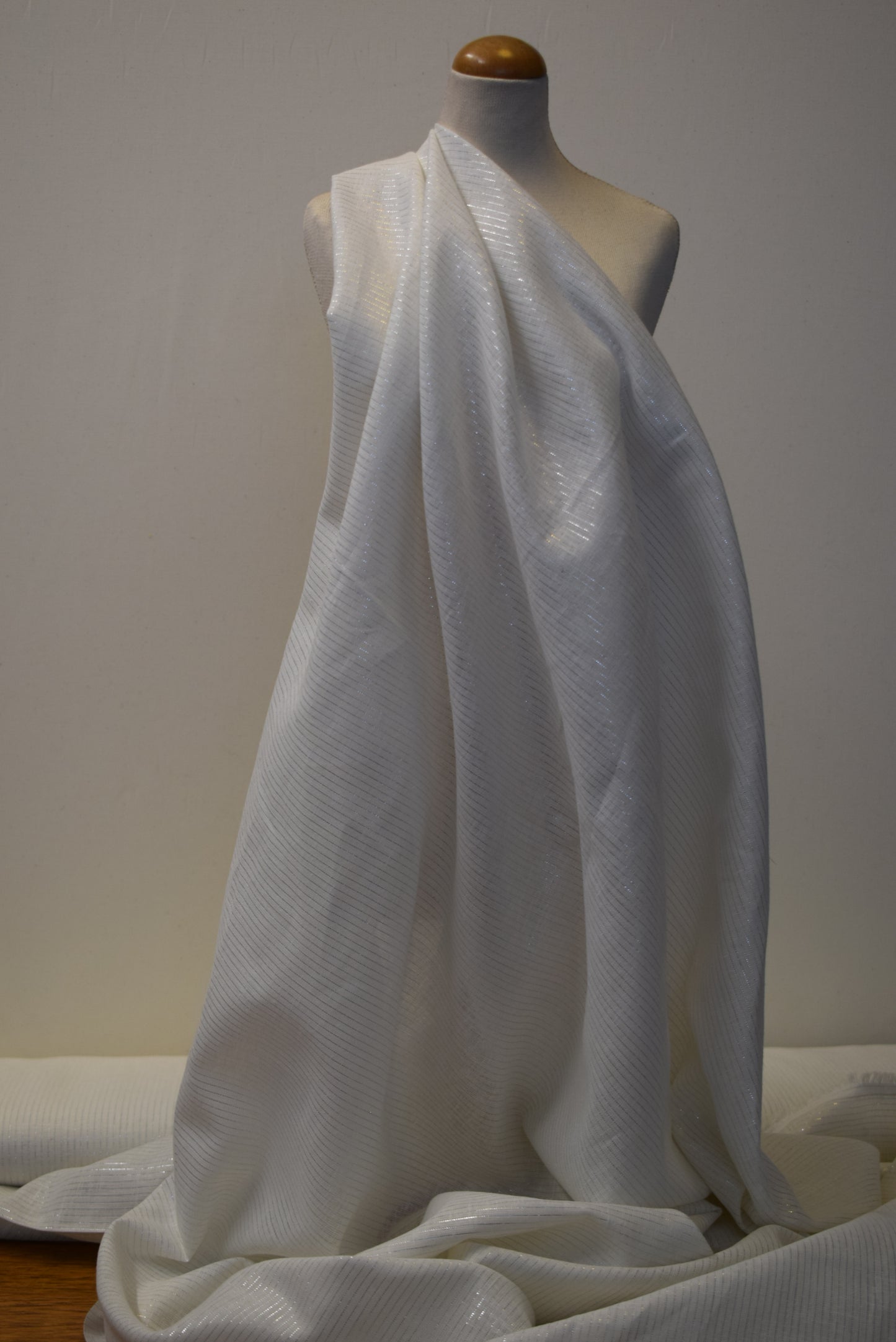 'Silver Metallic Stripe'