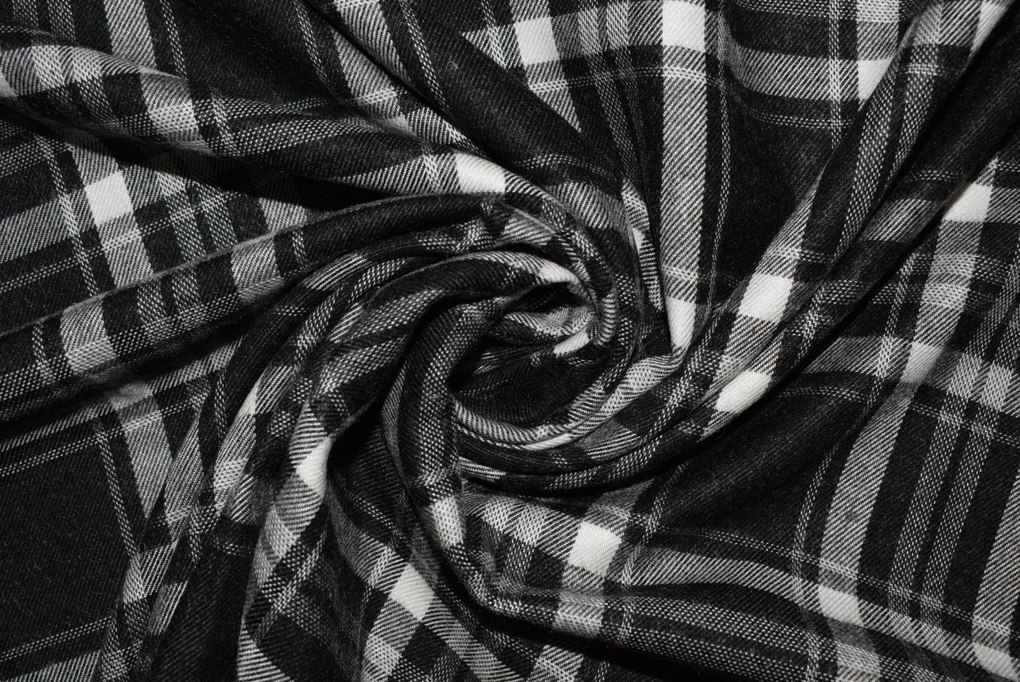 Black & White Light Weight Flannel