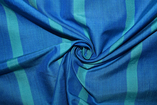 Hand Loomed  KHERSONESE SILK   Vintage' Find - never to be repeated